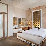 Hotel Ambassadors Boutique