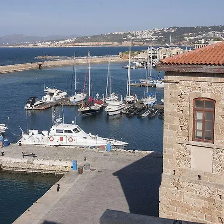 Ambassadors Boutique Hotel