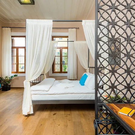 Hotel Ambassadors Boutique