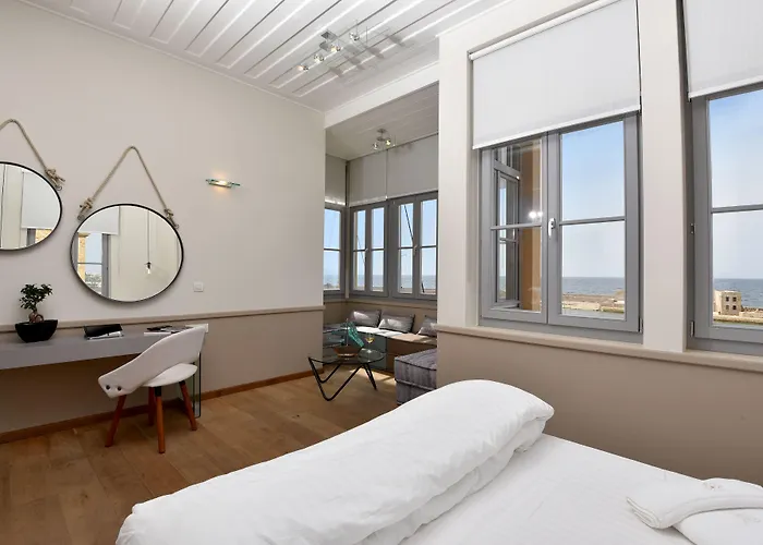 大使官邸精品酒店