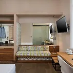 فندق أمباسادورس ريزيدنس البوتيكي