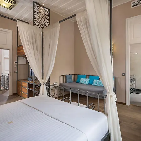 Hotel Ambassadors Boutique