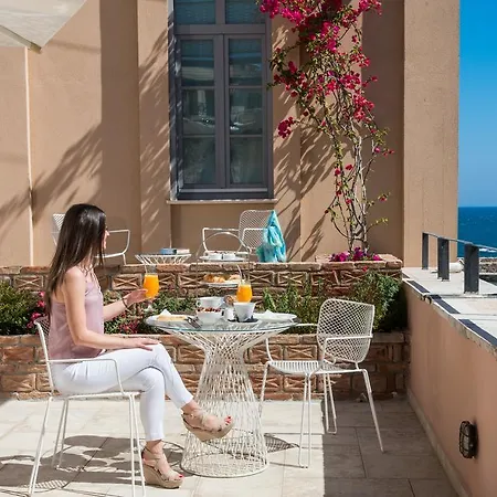 Hotel Ambassadors Boutique