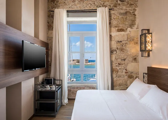 Ambassadors Boutique Hotel