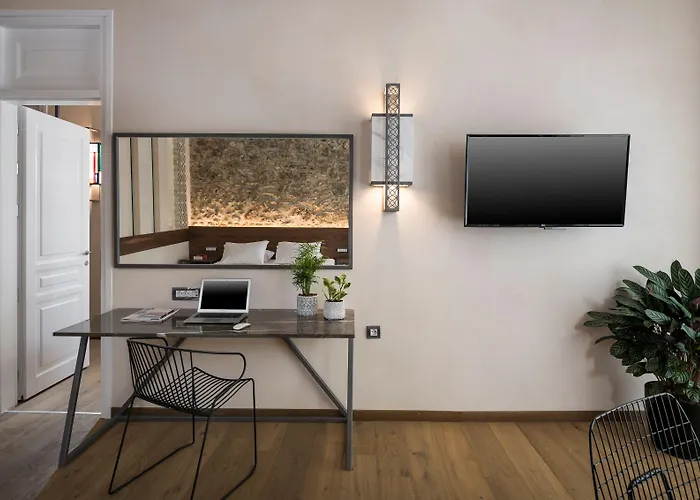 Hotel Ambassadors Boutique