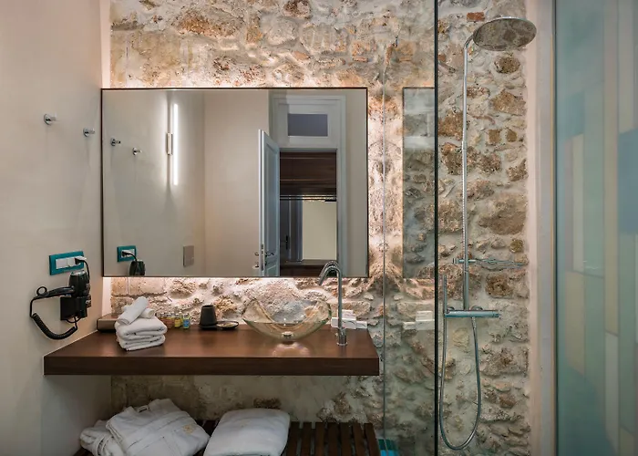 Hotel Ambassadors Boutique 5*